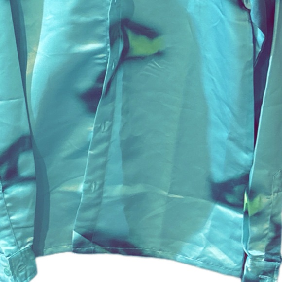 Boohoo Man Long Sleeve Satin Heart Hands Shirt - Picture 6 of 16